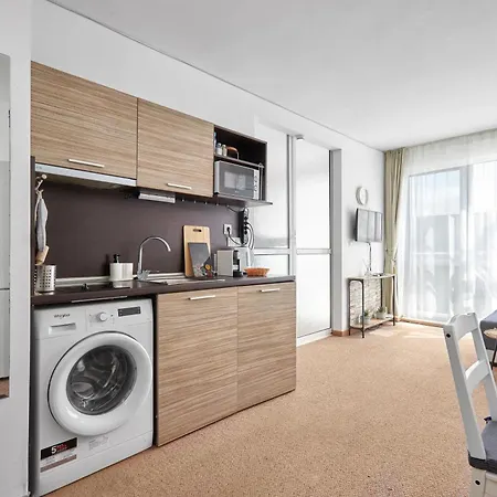 Cozy With Separated Sleeping Area Close To Sarafovo By Flat Mаnager Lejlighed Burgas City